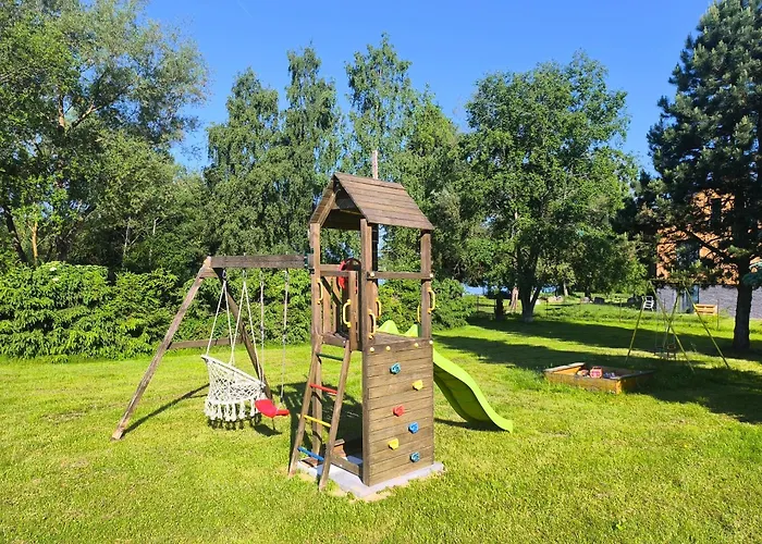 Casa de hóspedes Narozi Lipno 3*